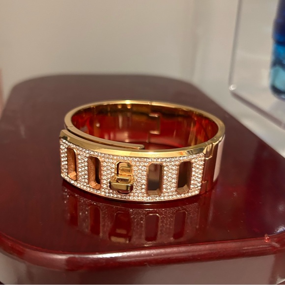 Michael Kors Jewelry - MK bracelet